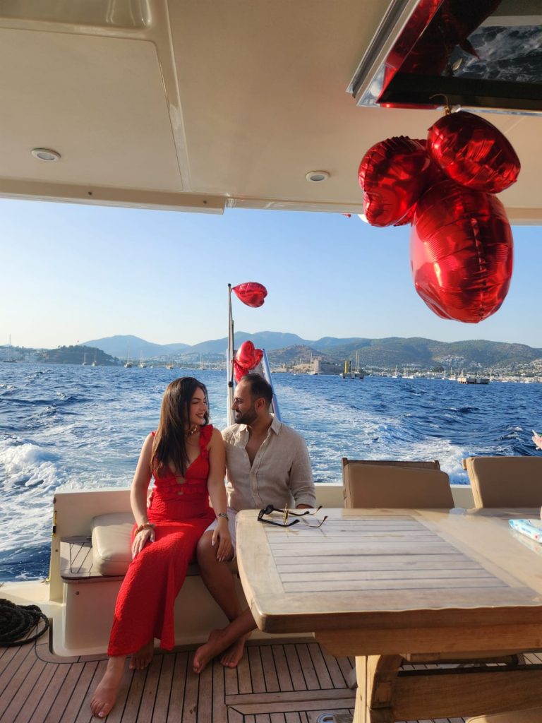 Marry Me Proposal on a Luxury Yacht in Antalya 