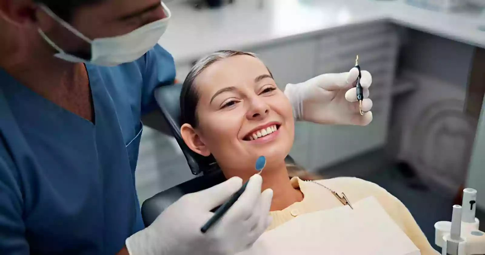 Full Mouth Dental Transformation in Antalya with dental implants and zirconium crowns