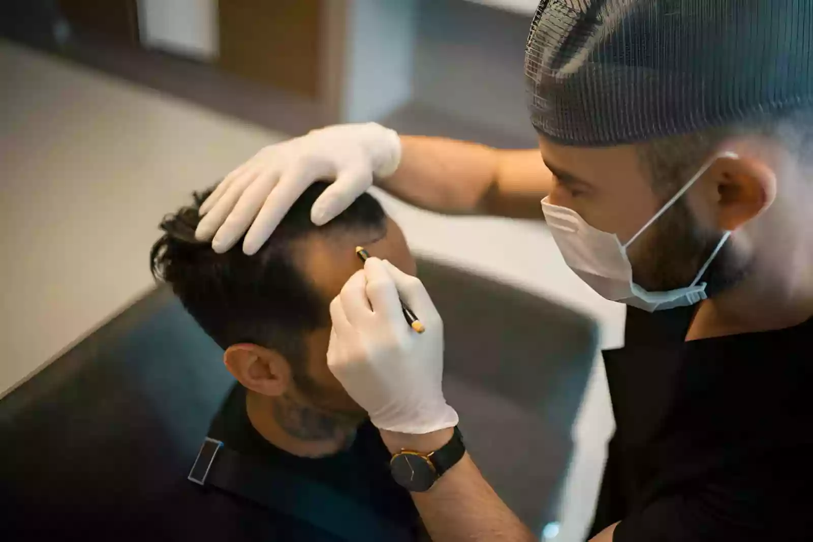 Is It Risky to Get a Hair Transplant in Turkey? Hair transplant consultation and safety evaluation in Antalya