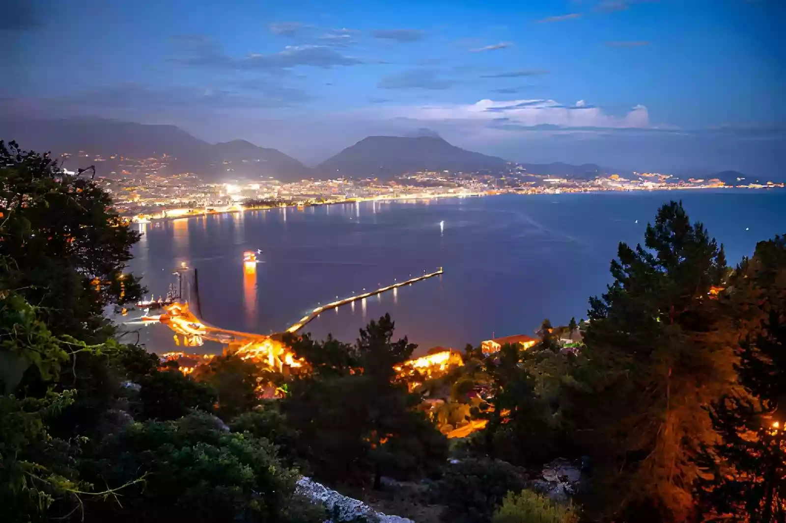 Alanya Area Guide city view from ancient castle